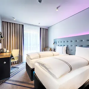 Premier Mediapark 3* Köln